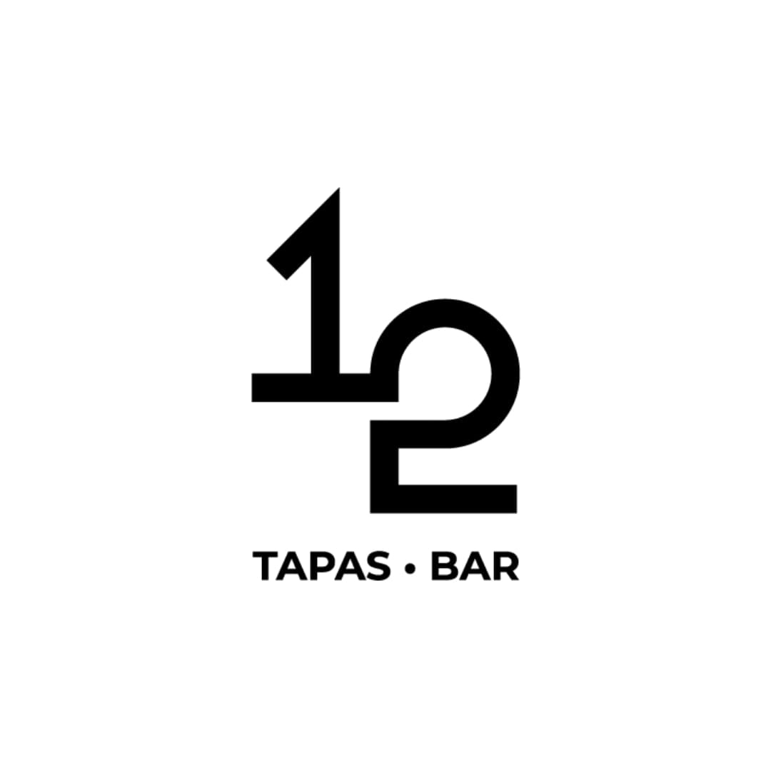 12 Cafe & Bar